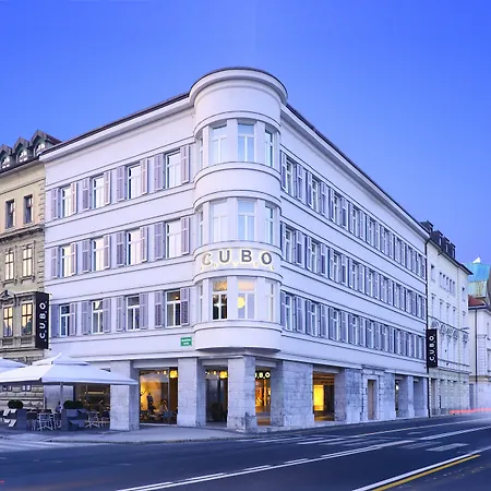 Hotel Cubo-3