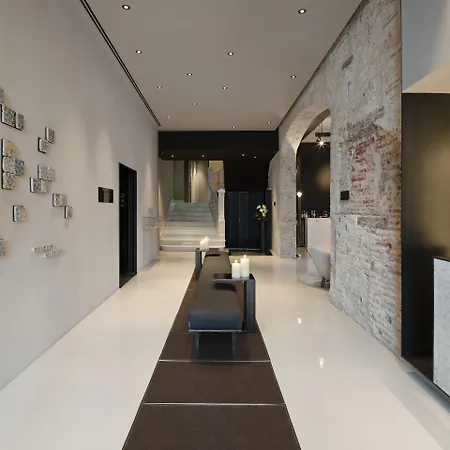 Caro Hotel-2