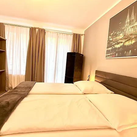 Altstadthotel Hayk am Rhein-2