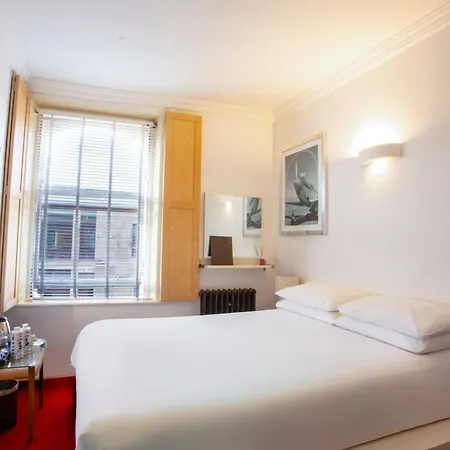 Kellys Hotel-3