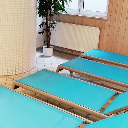 Hotel Christine-2