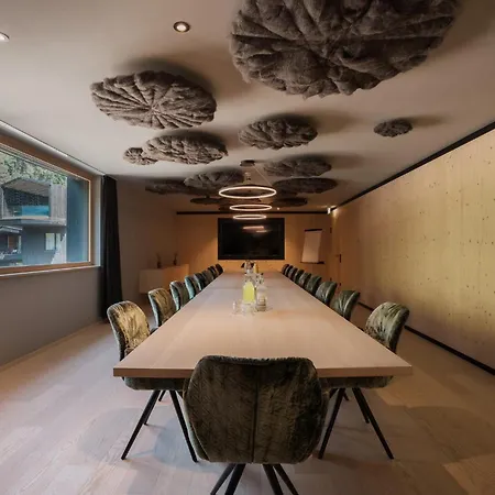 Amrai Suites-2
