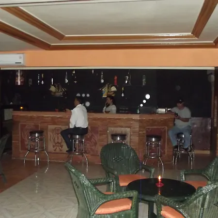 Hotel Al Kabir-3