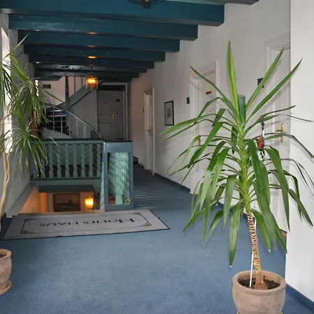 Hohes Haus-3