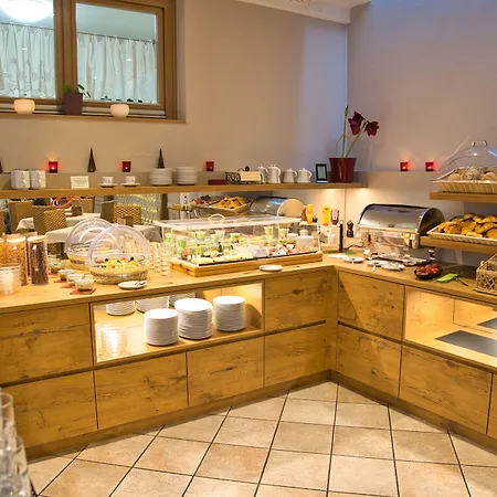 Arndt Hotel Garni-2
