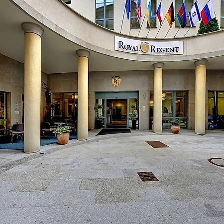 St. Joseph Royal Regent-2