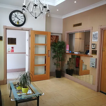Central Hotel-3