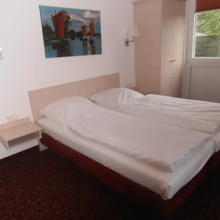 Hotel Blankenese-3