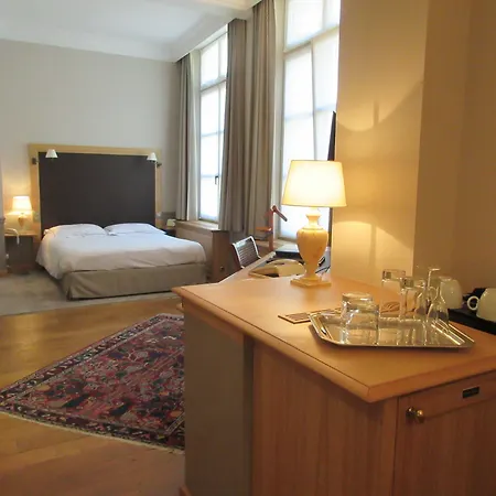 Hotel Le Dixseptieme-2