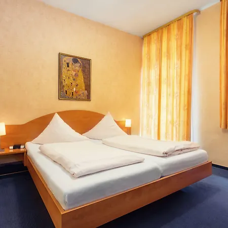 Stumbergers Hotel - Free Parking --2