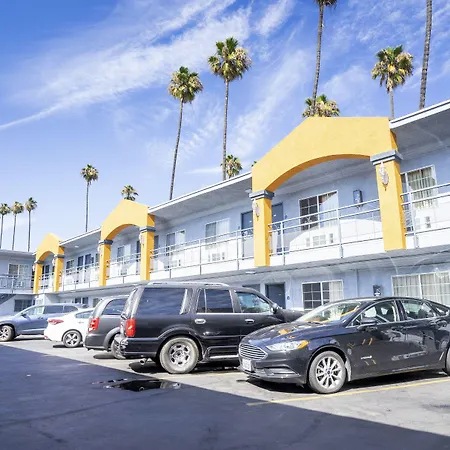 Value Inn Hollywood-2