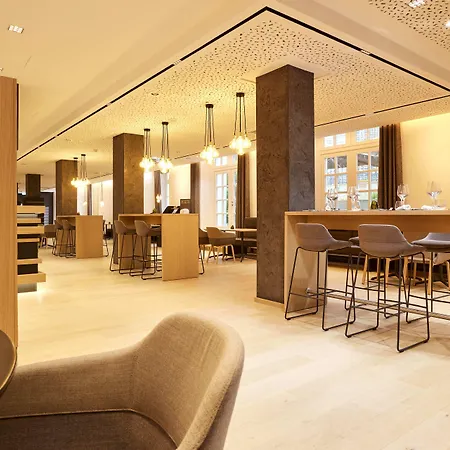 Kasino Hotel-2