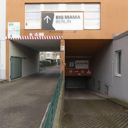 BIG MAMA Berlin-2