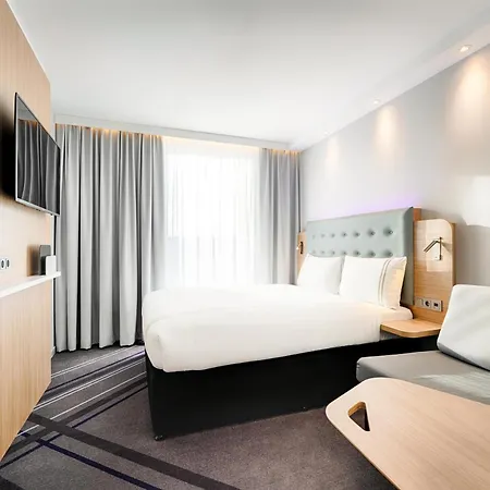 Premier Inn Leipzig City Hahnekamm-3