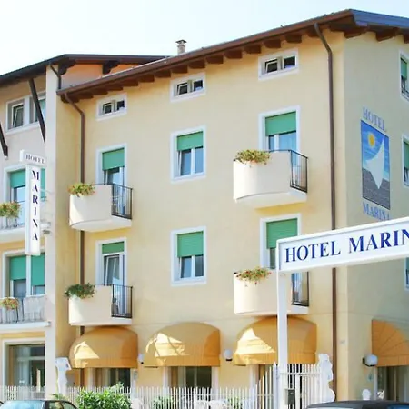 Hotel Marina-3