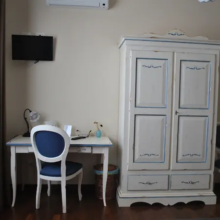 Stupor Mundi Bed&Breakfast-3