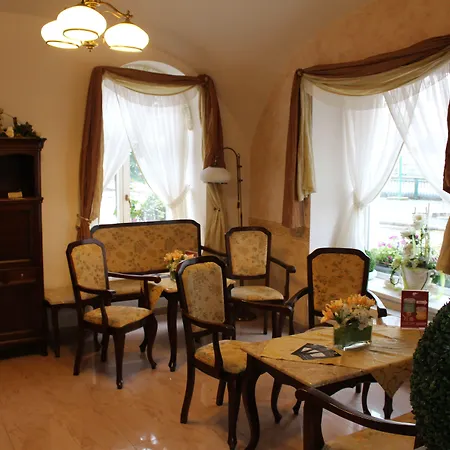 Hotel Ruze-3