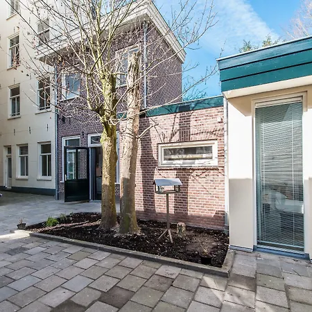 Plantage Garden Apartments-3