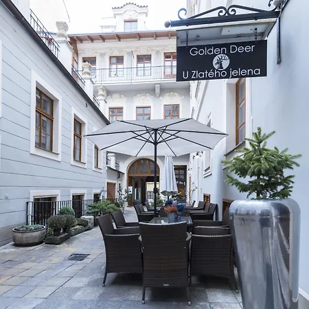 Hotel U Zlateho Jelena-3