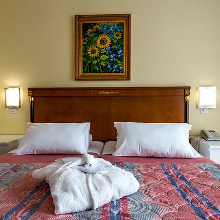Hotel Churchill-2