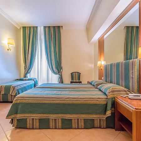 Raeli Hotel Floridia-2