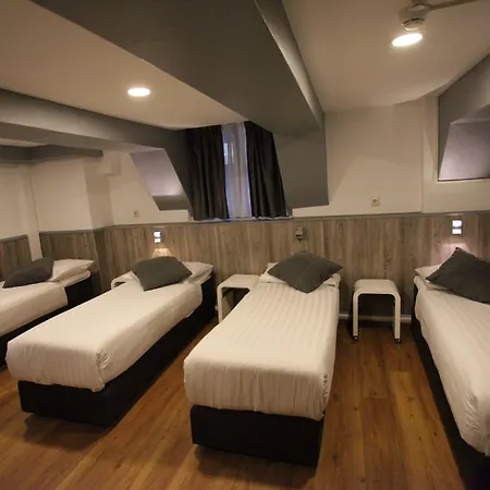 Travel Hotel Amsterdam-2