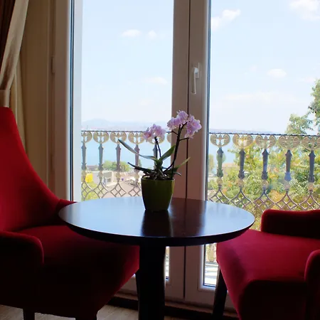 The Magnaura Palace Hotel-3