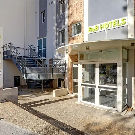 B&B Hotel Marseille Parc Chanot-3