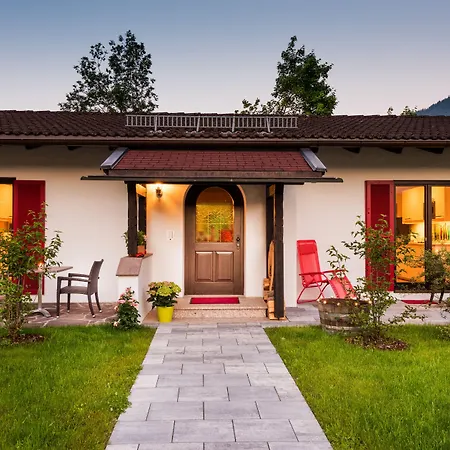 Bayern Resort Hotel - Adults only - mit Zugspitzblick - Eibsee-Nähe - Wellnessbereich - Naturpool im Sommer-2