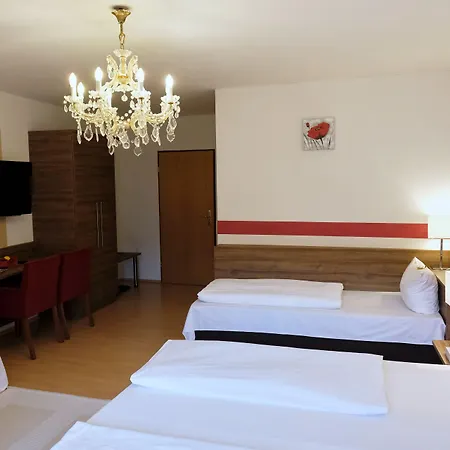 Romantica Hotel Blauer Hecht-3