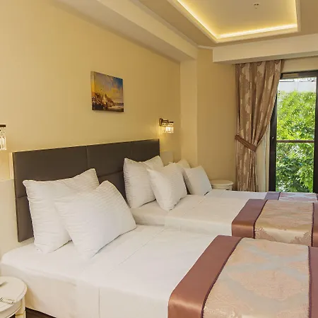 Grand Naki Hotel-3
