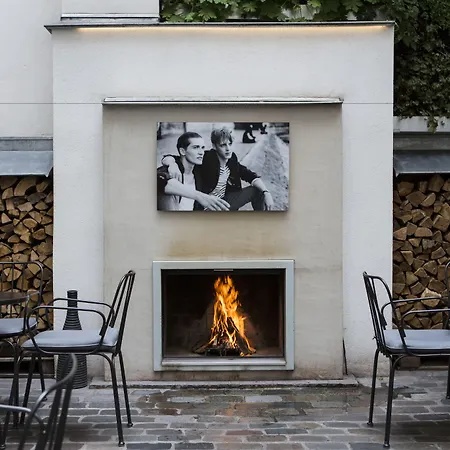 Hotel Jules & Jim-3
