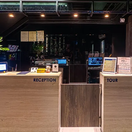 Cube Boutique Capsule Hotel At Chinatown-2