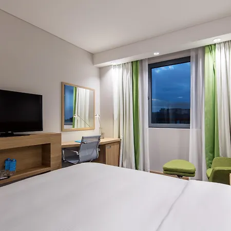Hampton By Hilton Istanbul Zeytinburnu-3