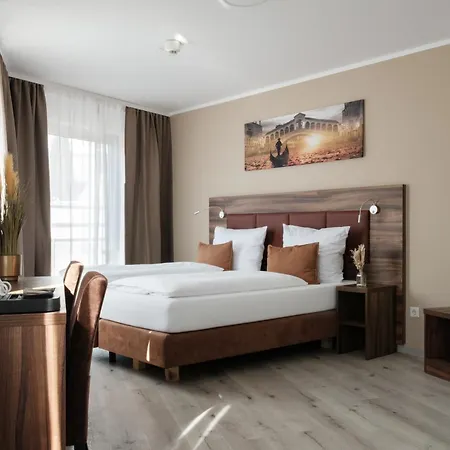 The Square Hotel-3
