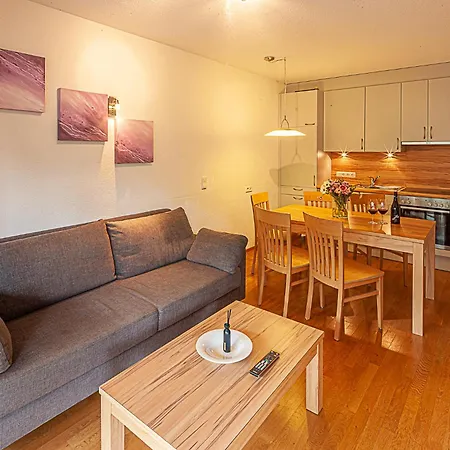 Das alpine Lifestyle Berghotel Madlener-2
