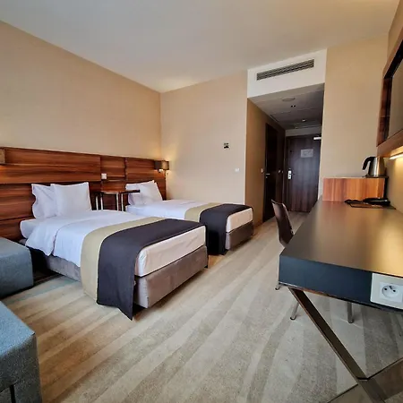 Warsaw Plaza Hotel-3
