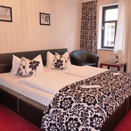 Hotel Zur Traube-2