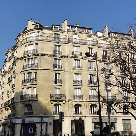 Relais12bis Bed&Breakfast By Eiffel Tower-2