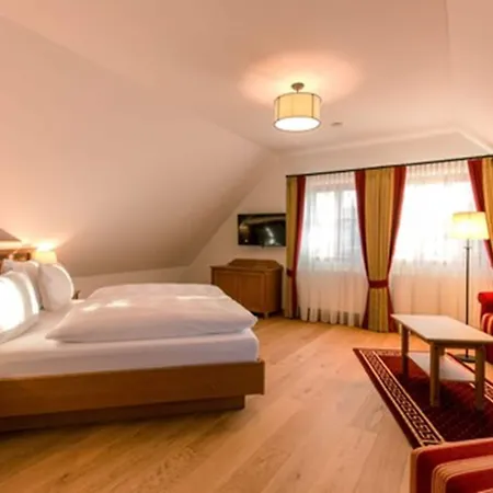 Hotel&Gaststätte zum Erdinger Weißbräu-3