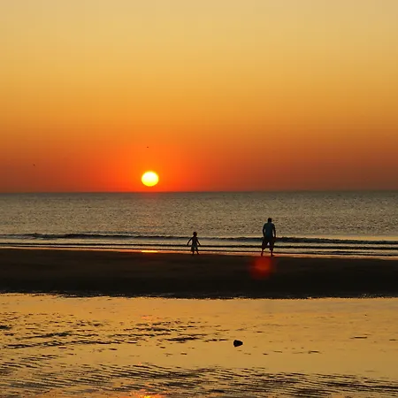 Boulevard Hotel Scheveningen-3