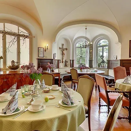 Hotel Kolbergarten-2