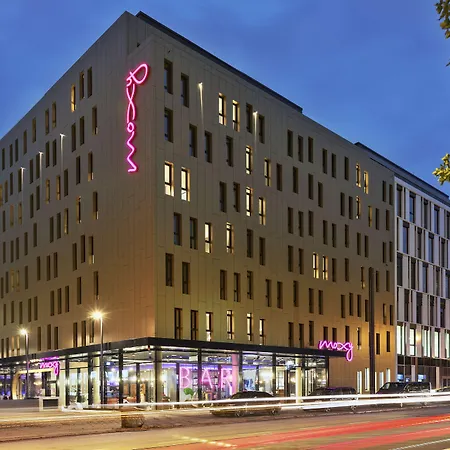 Moxy Frankfurt East-2