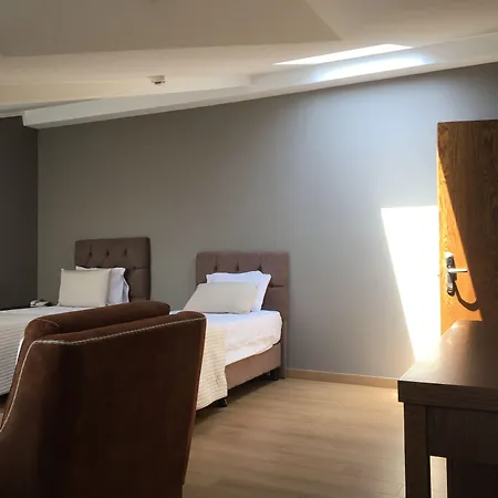 The Elegant Hotel-3