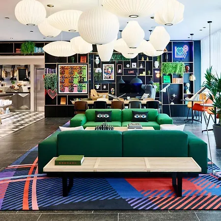 Citizenm London Victoria Station-2
