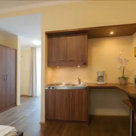 GuestHouse Heidelberg-3