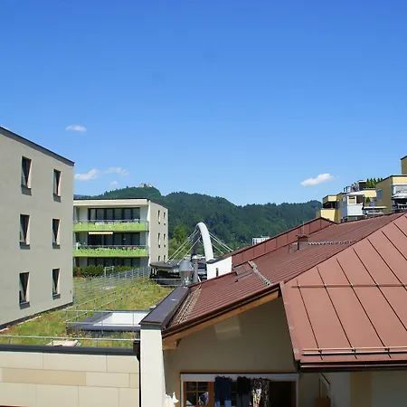 Aparthotel Backstage-3