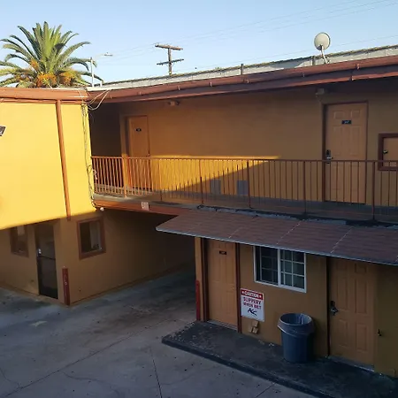 Central Inn Motel-2