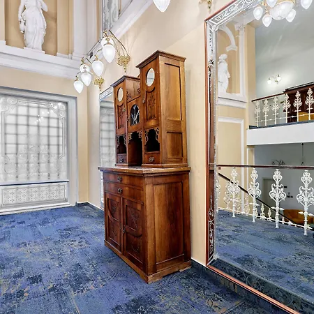 Hotel Maxim-2