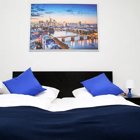 Main Hotel Frankfurt City-3